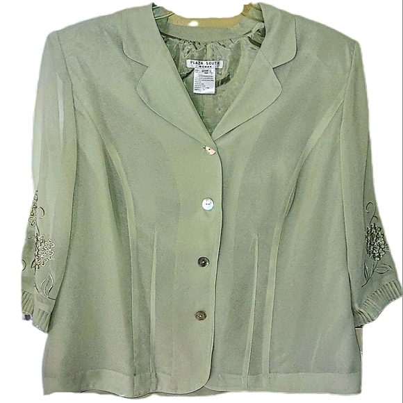 Woman's 2pc Blouse/Jacket & Skirt Set - Picture 12 of 16